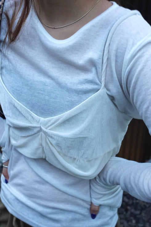 ベロアビスチェ